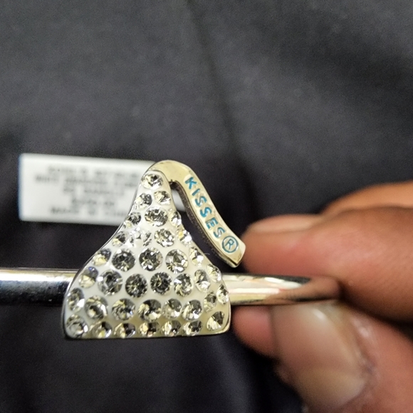 Cute Hershey kisses SS bracelet with Swarovski elements - Picture 1 of 3